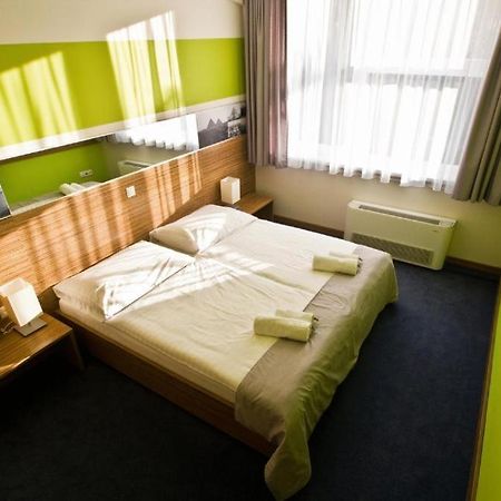 Hotelik Kosice Bagian luar foto