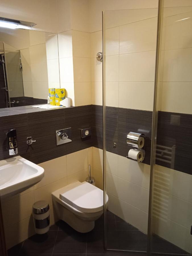 Hotelik Kosice Bagian luar foto
