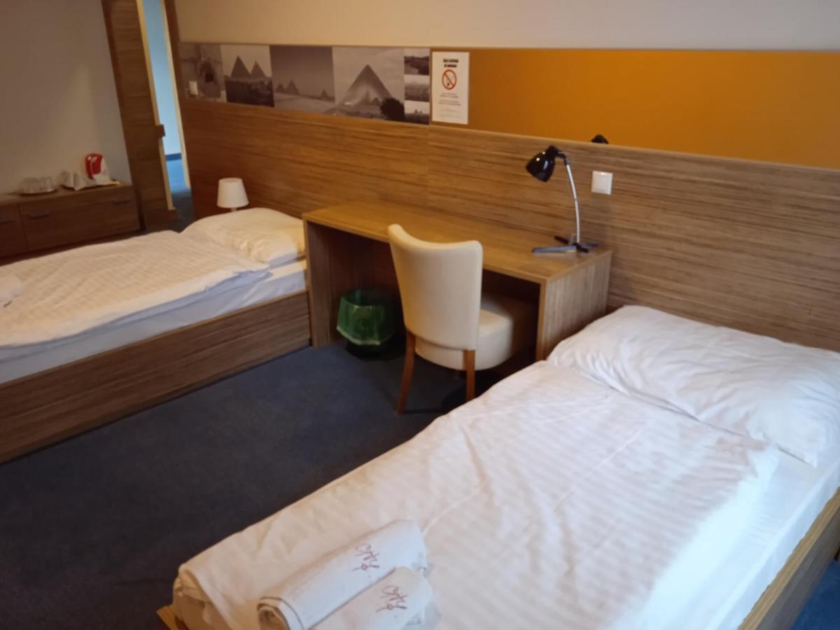 Hotelik Kosice Bagian luar foto