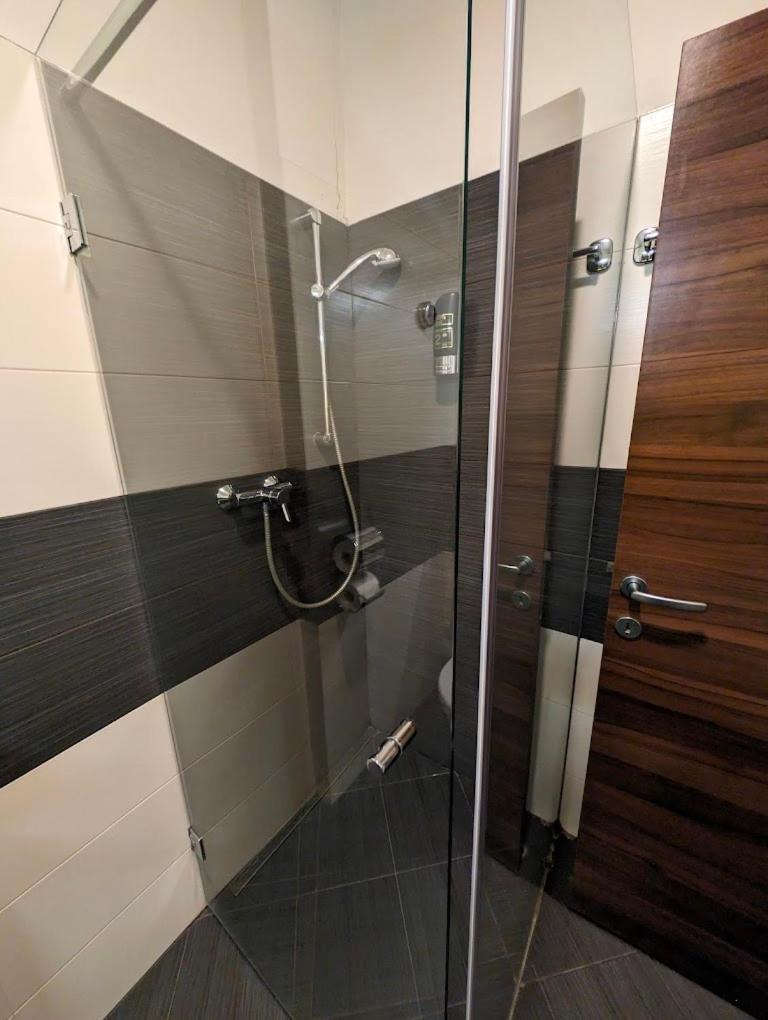 Hotelik Kosice Bagian luar foto
