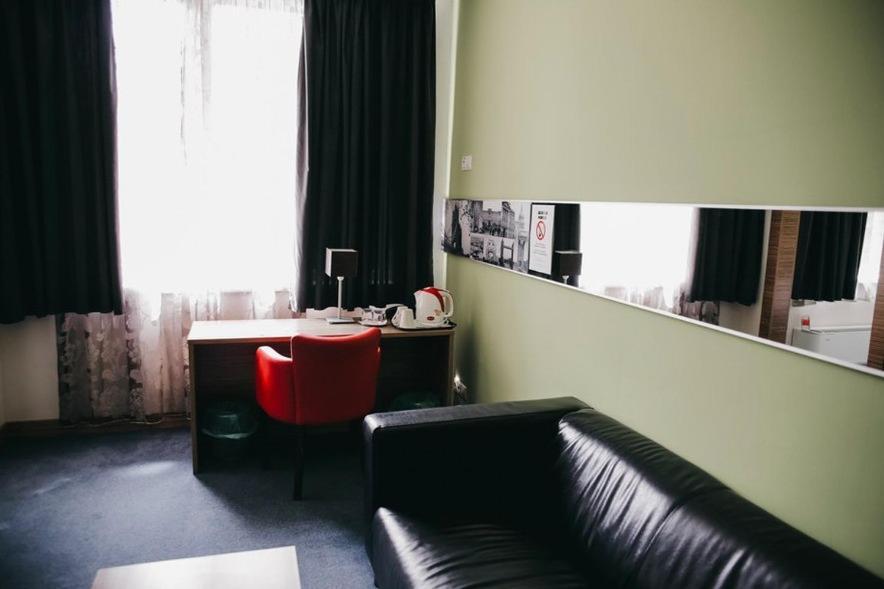 Hotelik Kosice Bagian luar foto