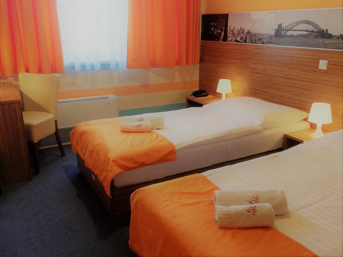 Hotelik Kosice Bagian luar foto